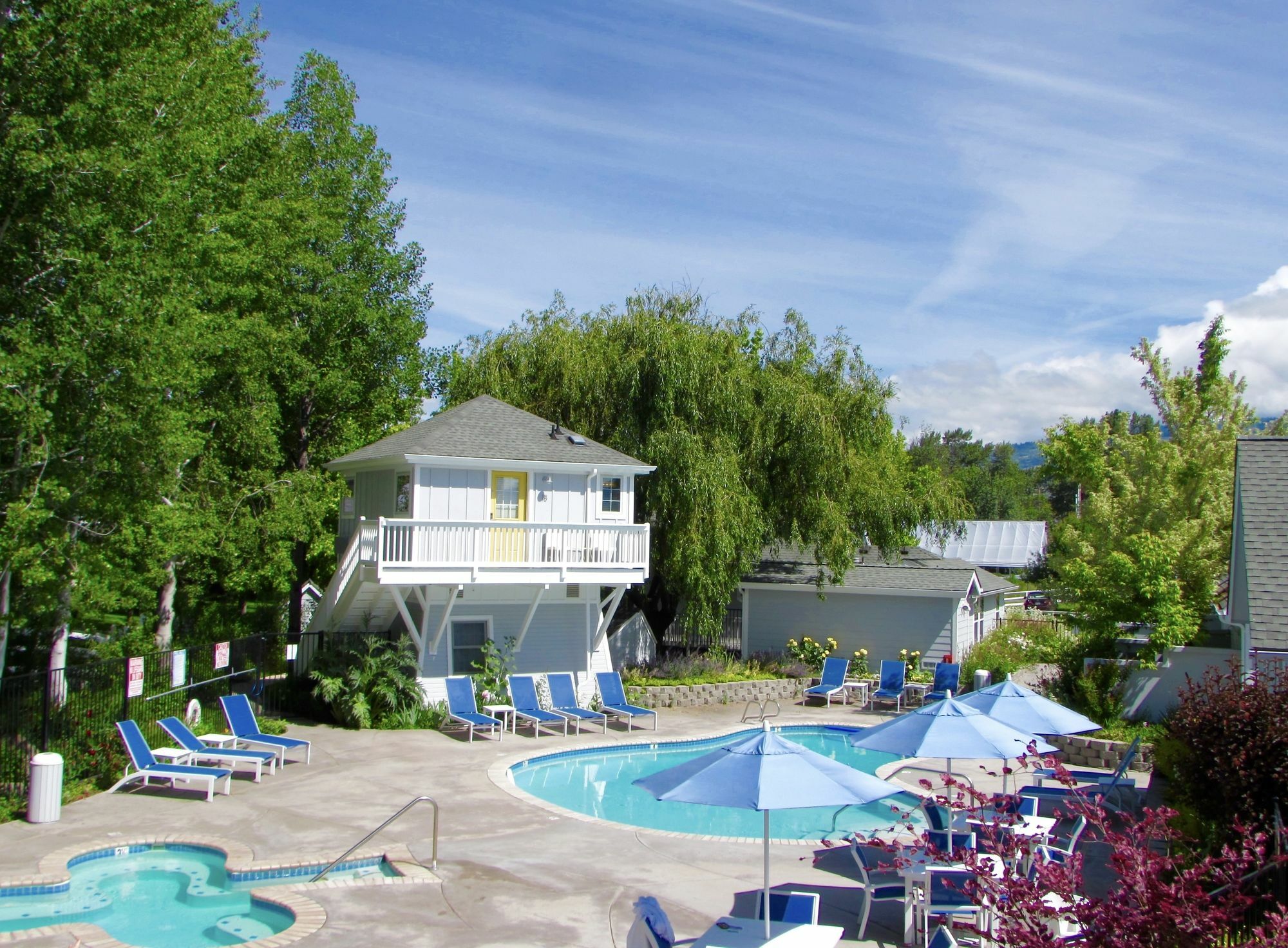 Resort Lithia Springs Ashland